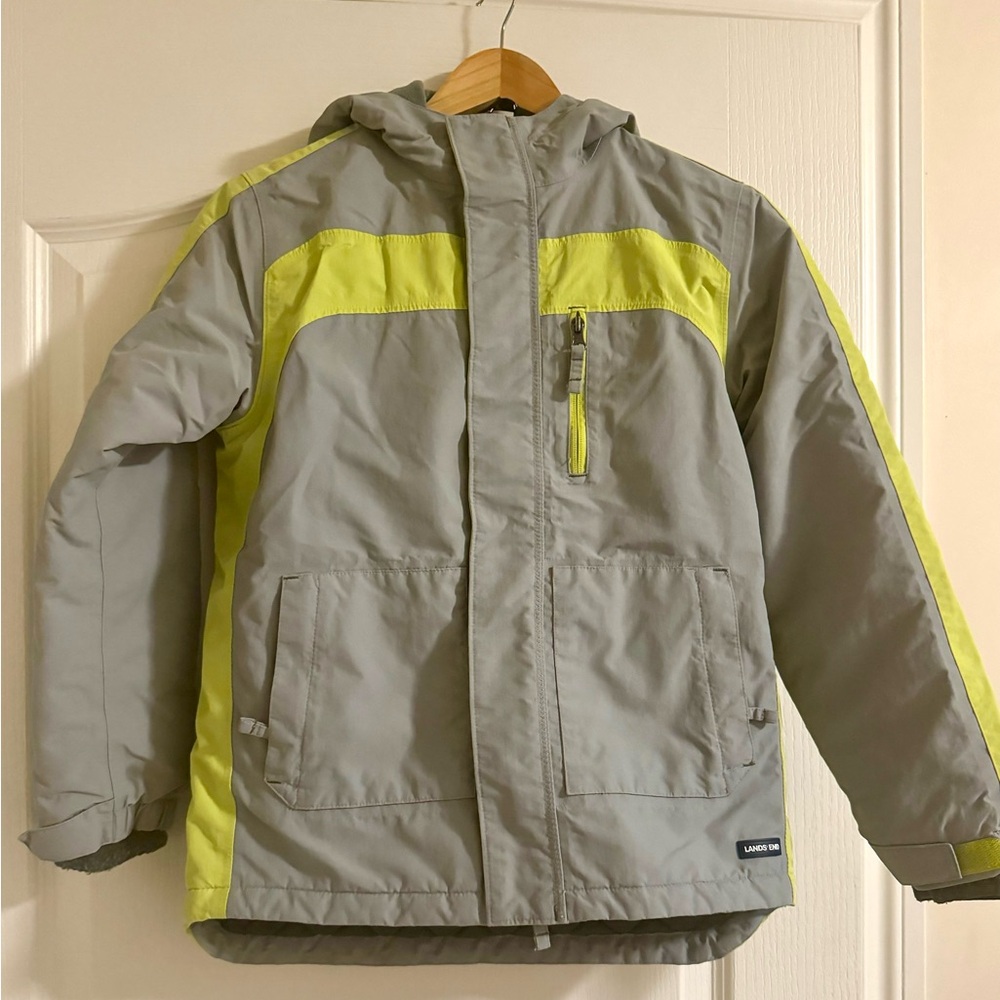 Kids winter jacket. Kids snow jacket. Size M (10-12), brand Lands End.